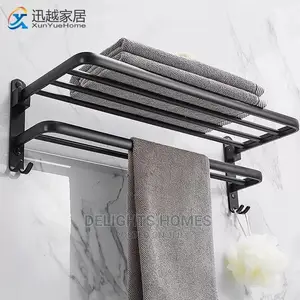 Aluminum Bathroom Wall Mounted Towel Rack With Hanging Hooks