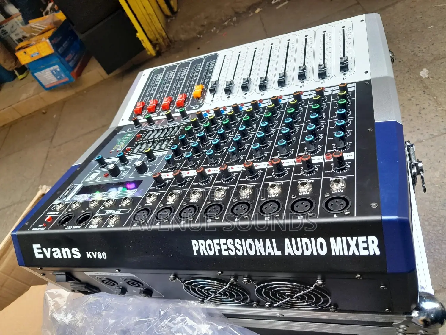 Evans Kva80 8 Channels Powered Mixer