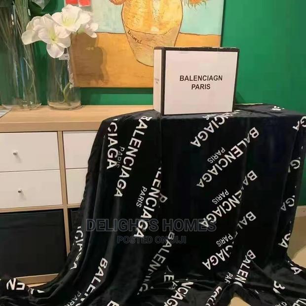 Designer Fleece Blankets - thumbnail 7