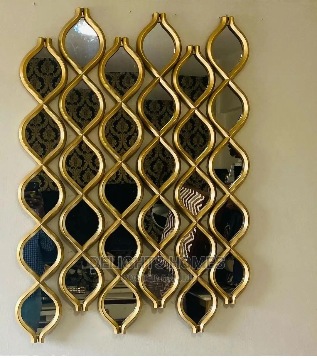 3 in 1 Wavy Decor Mirrors.