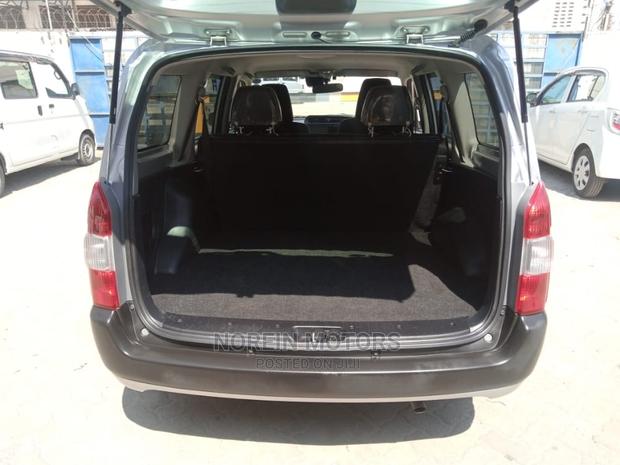 Toyota Succeed SV Premium 2016 Silver - thumbnail 8