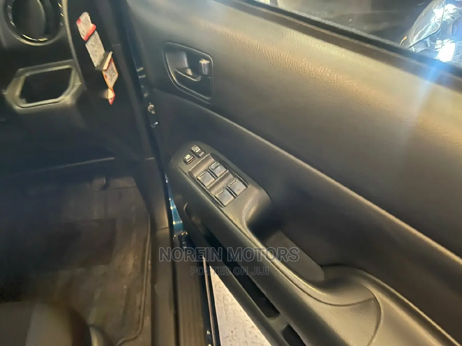 Toyota Succeed SV Premium 2016 Blue