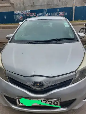 Toyota Vitz 2012 Front Windscreen