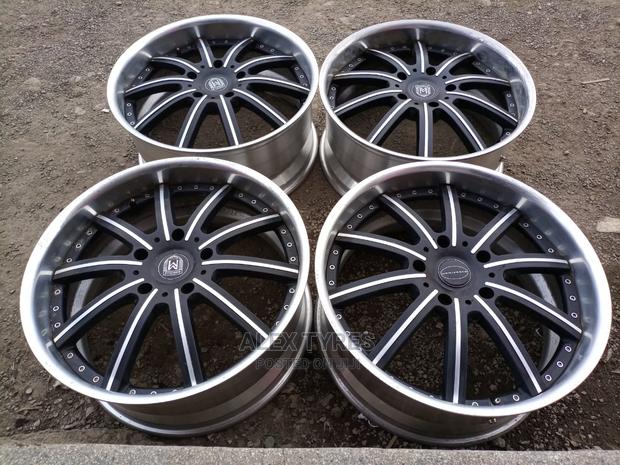 Size 22 Inches Landcruiser V8 Sport Rims Set