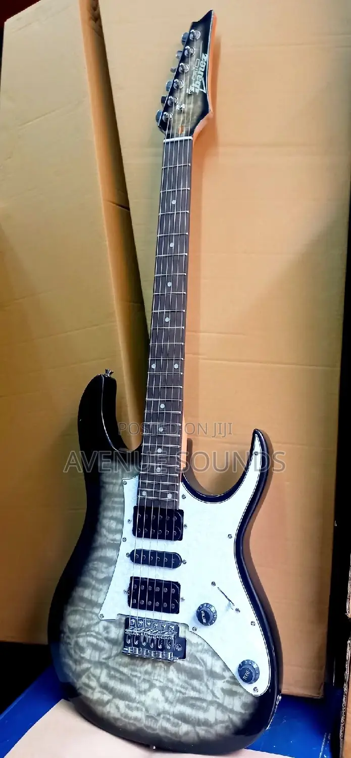 Electric Guitar Ibanez Solo