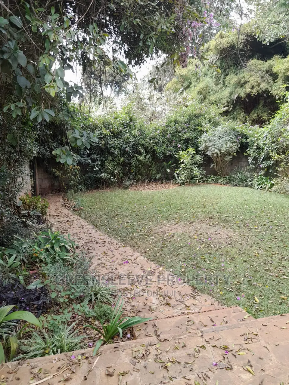 3bdrm Bungalow in Karen Karen for Rent