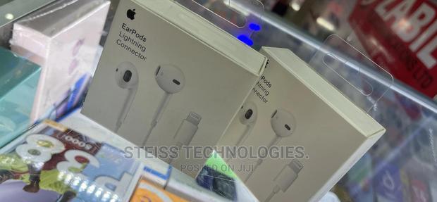 Earpods Lightning Connector. - thumbnail 2
