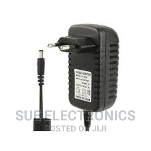 Plug AC 100-240v to DC 6V 2A Power Adapter - main view