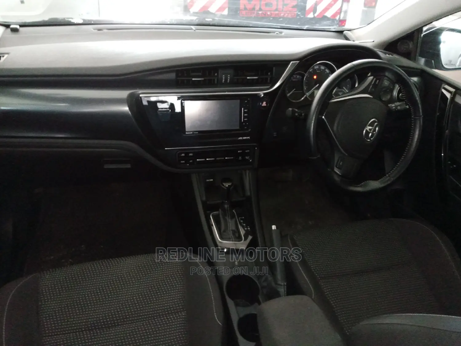 Toyota Auris 2017 Silver