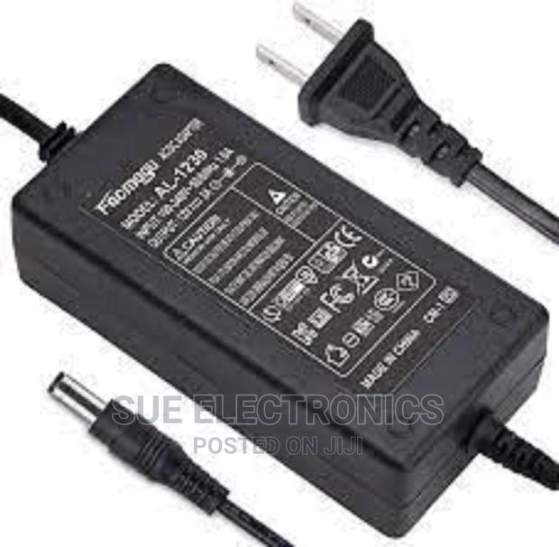 Ac / Dc 12v 3a Wall Power Adapter