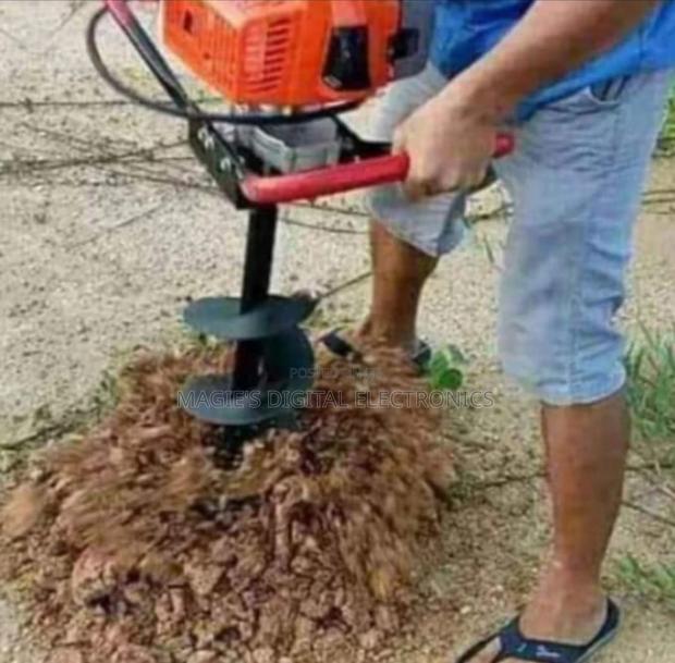 Earth Auger Machine - main view