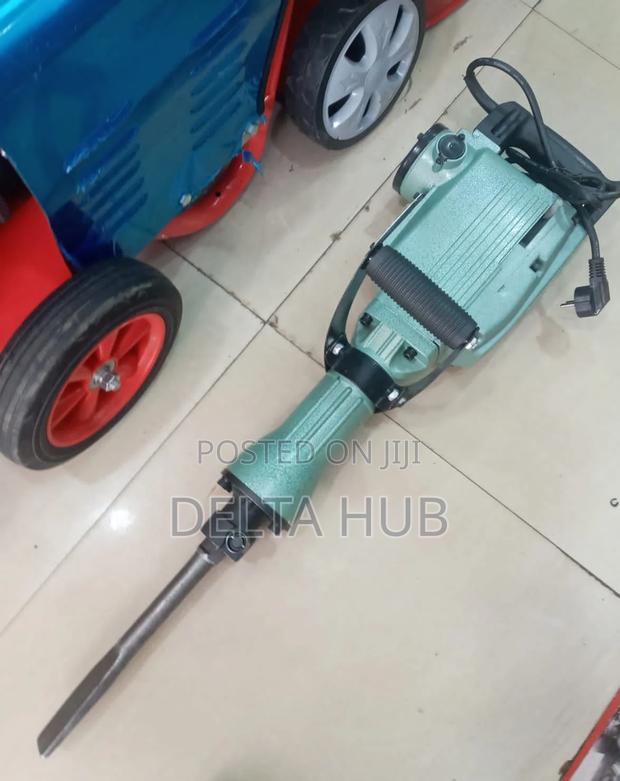 2500w Demolition Hammer - main view