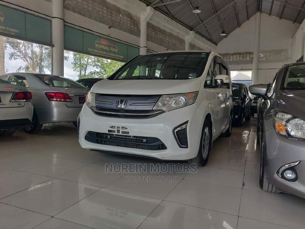 Honda Stepwgn 2015 Pearl - thumbnail 4