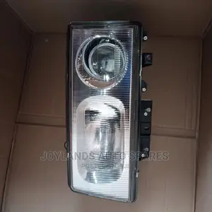 Headlights Fuso