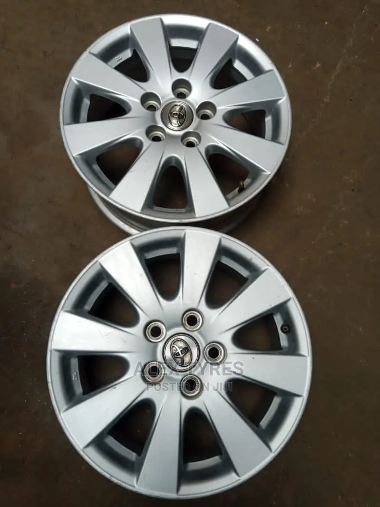 Size 16 Inches Auris Sport Rims Set