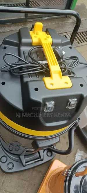 100litres Vacuum Cleaner Now on OFFER! 