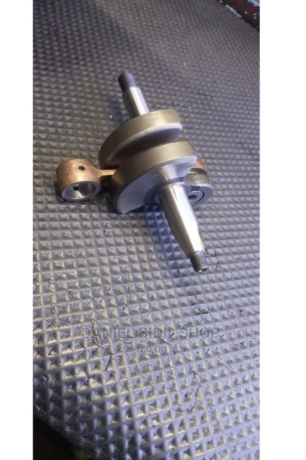 Crankshaft Powersaw 272xp