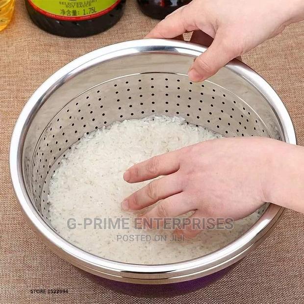 Stainless Steel Colander - thumbnail 3