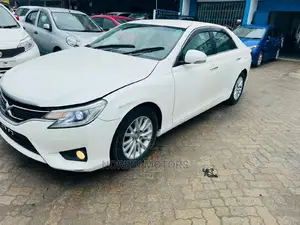 Toyota Mark X 2015 Pearl