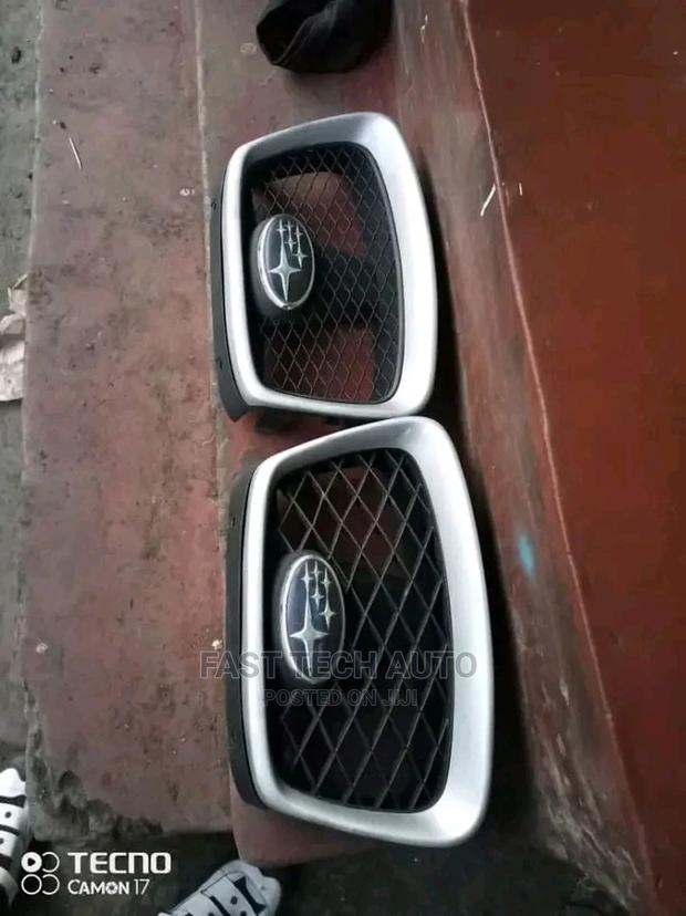 Subaru Gg2centre Grill