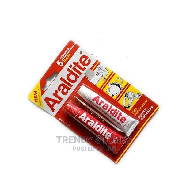 Araldite Glue Epoxy Adhesive Bonding Agent Clear - thumbnail 3