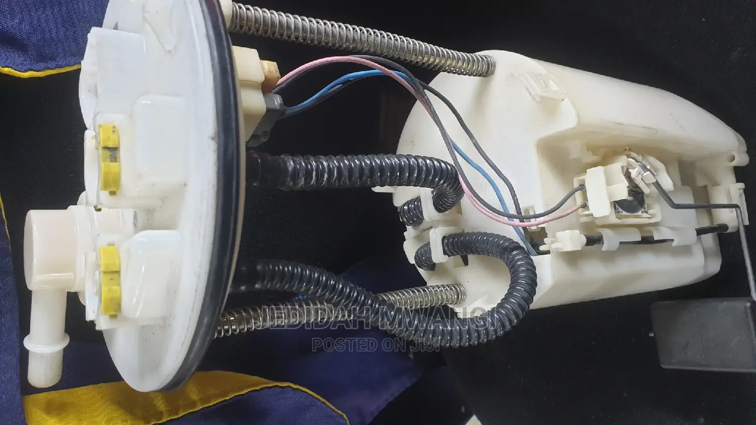 Toyota Hiace(Box) Fuel Pump