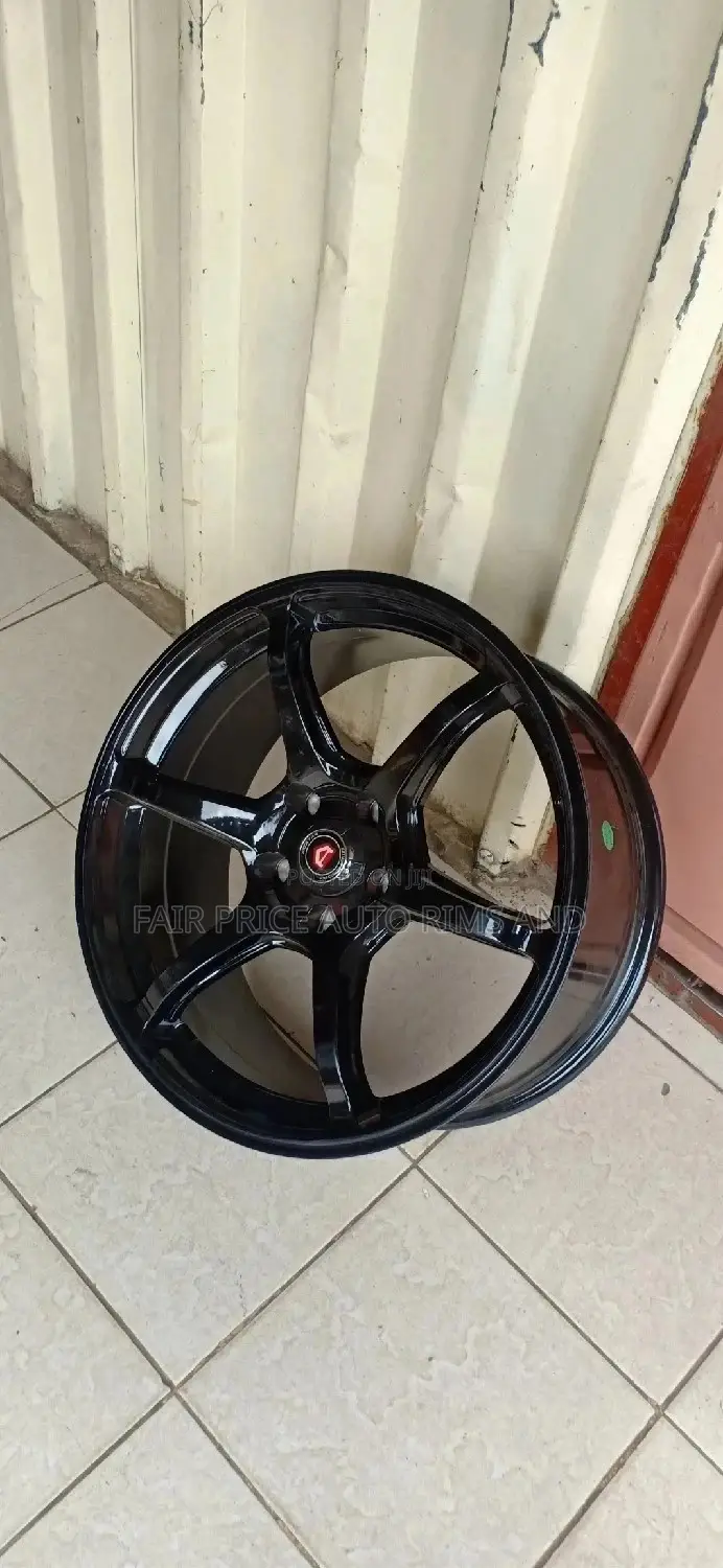 18 Inches Black 5 by 114.3