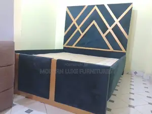 5/6 Fabric Bed