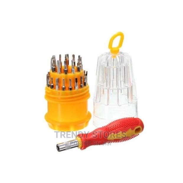 31-in-1 Screw Driver Set - thumbnail 3