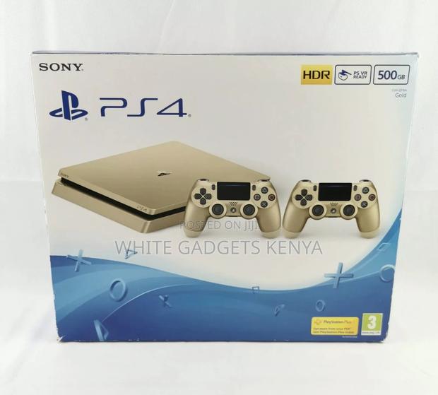 Gold Ps4 With 2 Pads 500gb - main view