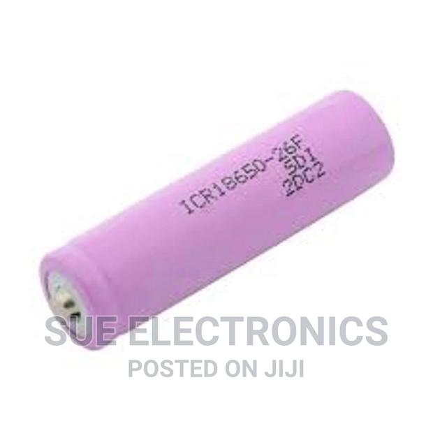 18650 2600mah 3.6v Lithium Ion Protected Button Top Battery