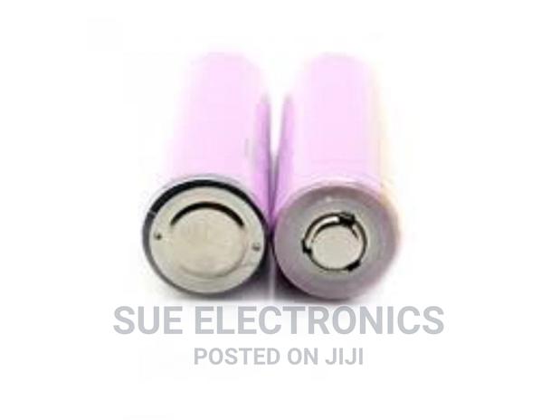 18650 Flat Top Battery 3.7 v Rechargeable