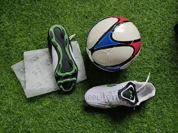 Samba Synthetic Football Size 5 With Health Football Boots