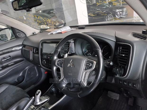 Mitsubishi Outlander ES AWC 2016 Silver - thumbnail 6