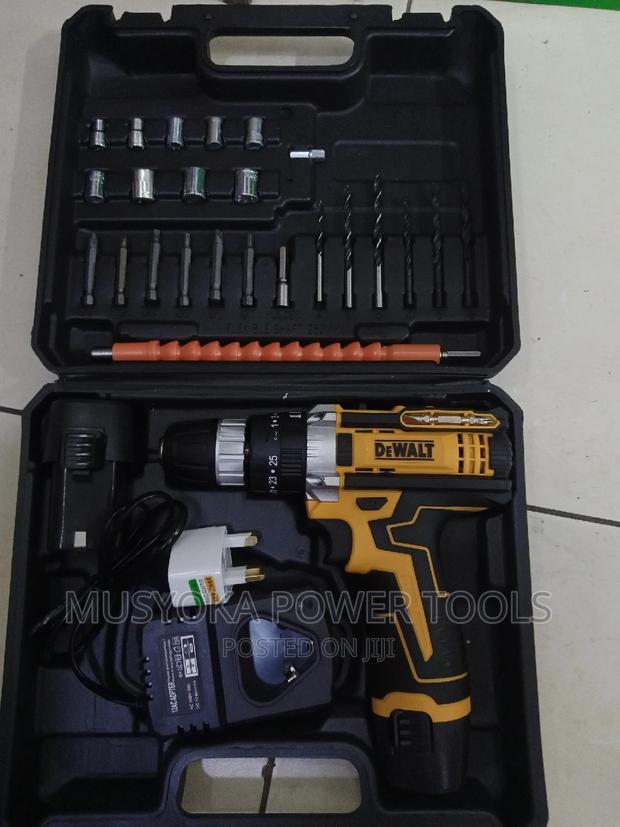 12v Dewalt Hand Drill - thumbnail 3