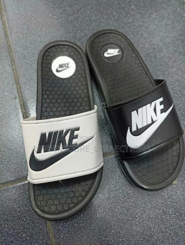 Super Comfy Walking Slides - thumbnail 3