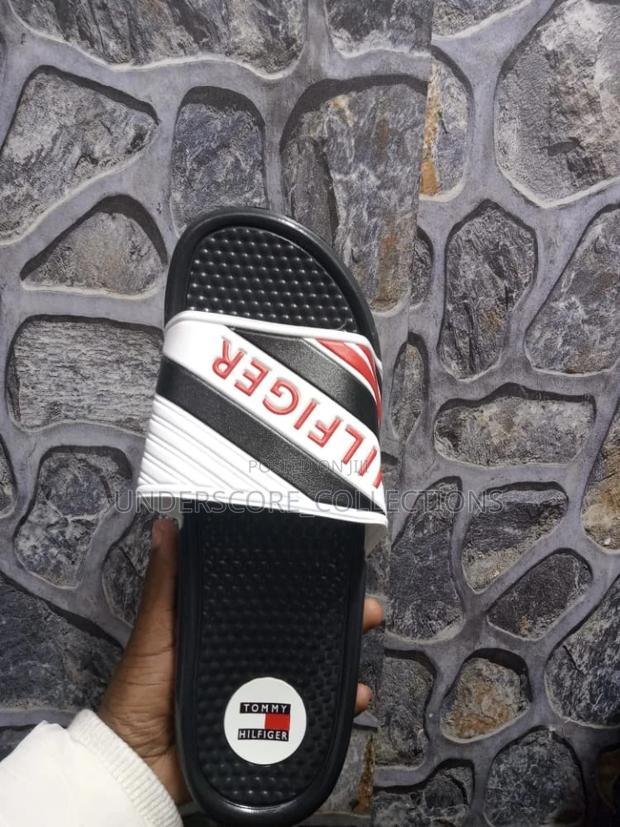 Modern Unisex Comfy Walking Slides - thumbnail 2