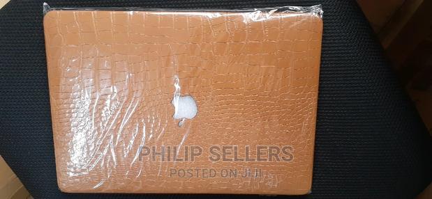 Crocodile Style Light Brown Macbook Case Macbook 2020 Pro - thumbnail 4