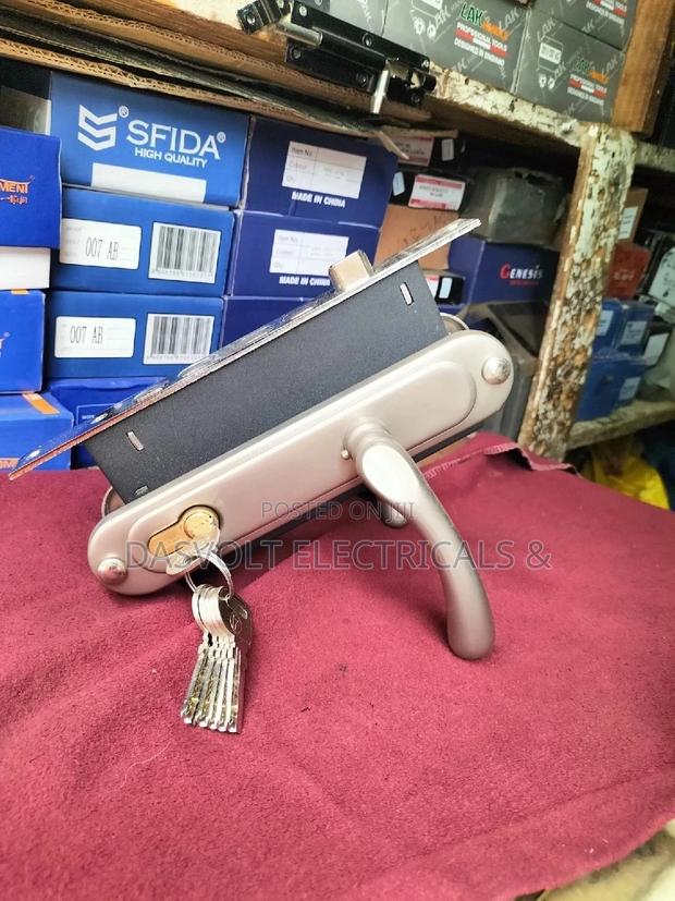 Door Lock/Steel Door