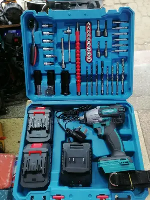Cordless Makita Impacts Whrence