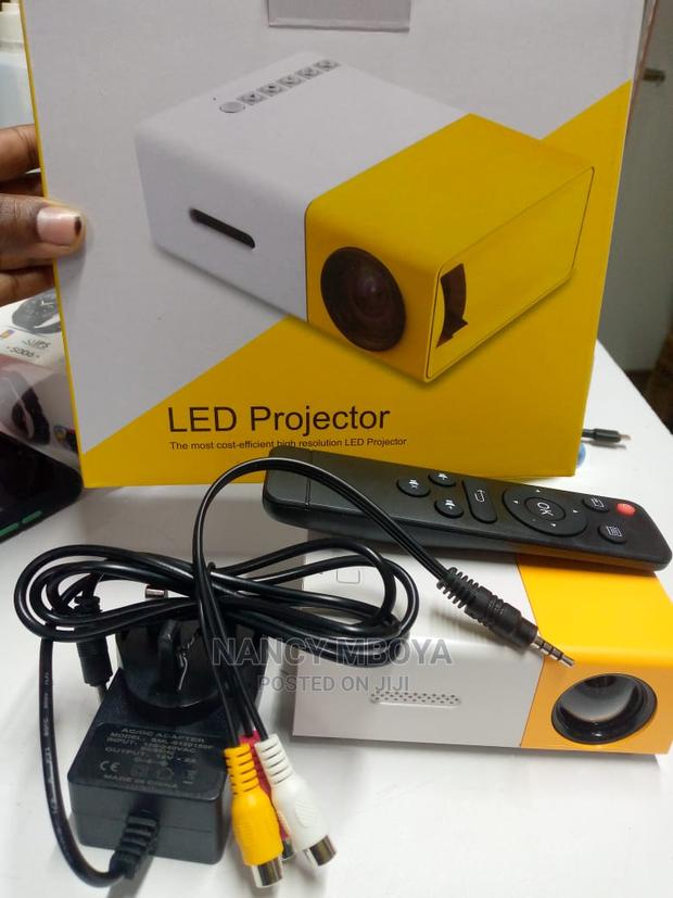 Mini Led Projector