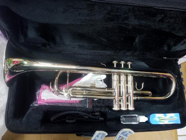 Trumpet Suzuki - main view