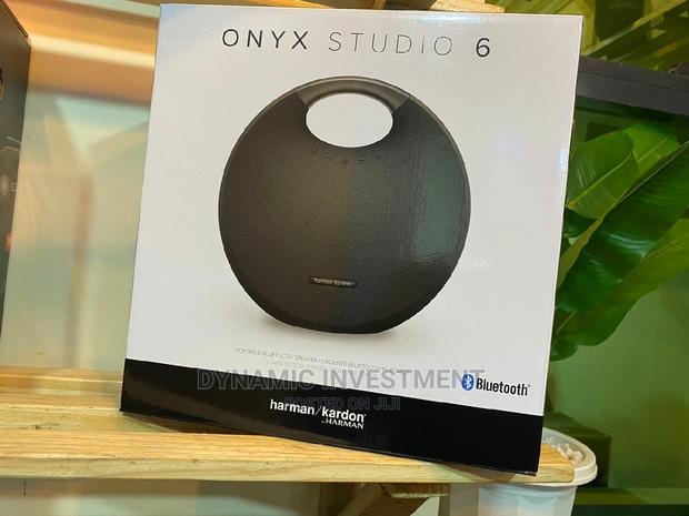 Harman Kardon Onyx Studio 6 Wireless Portable Speaker - thumbnail 6