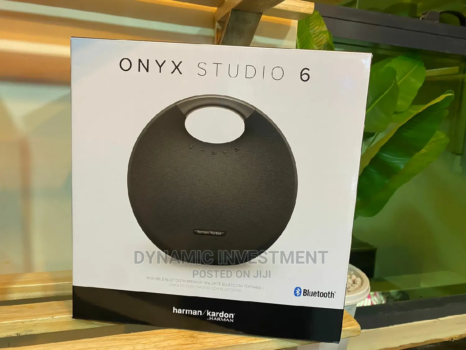 Harman Kardon Onyx Studio 6 Wireless Portable Speaker