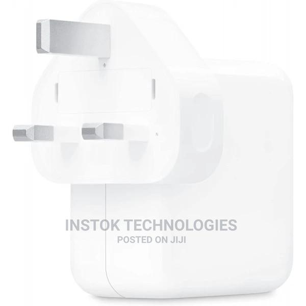 Apple 35W Dual Usb-C Port Power Adapter - thumbnail 2