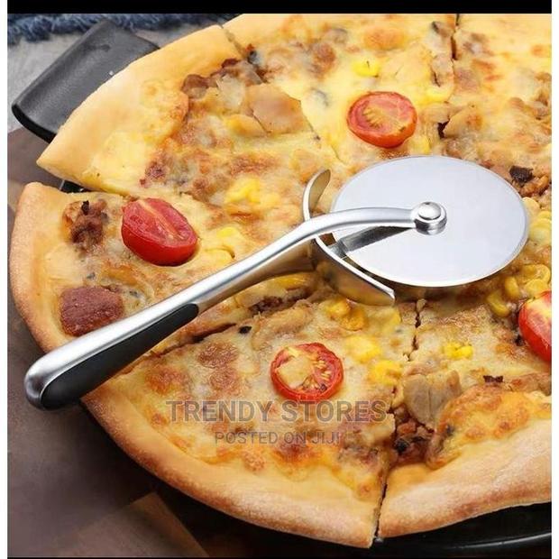 Stainless Steel Pizza Cutter