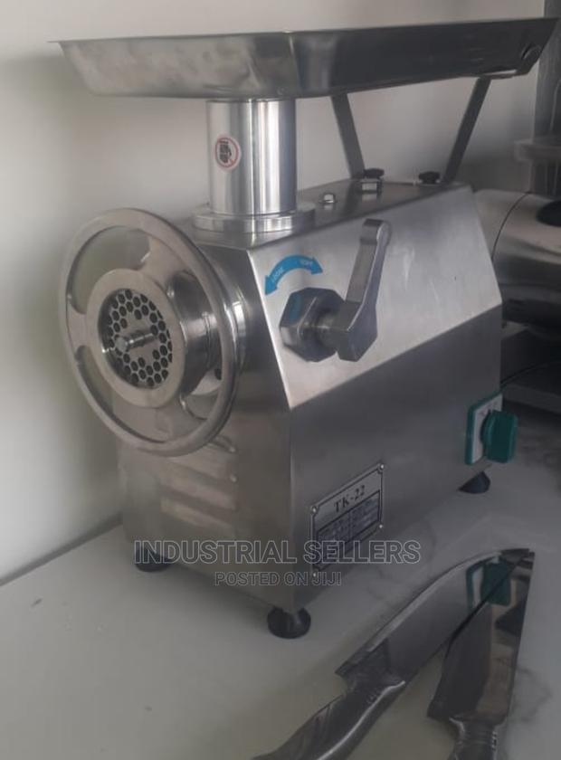 M22 With Reverse Meat Mincer