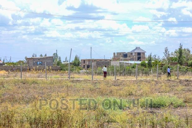 Plot Near Tarmac - thumbnail 2