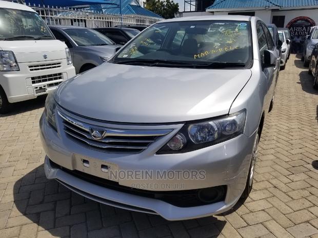 Toyota Allion 2015 Silver - main view