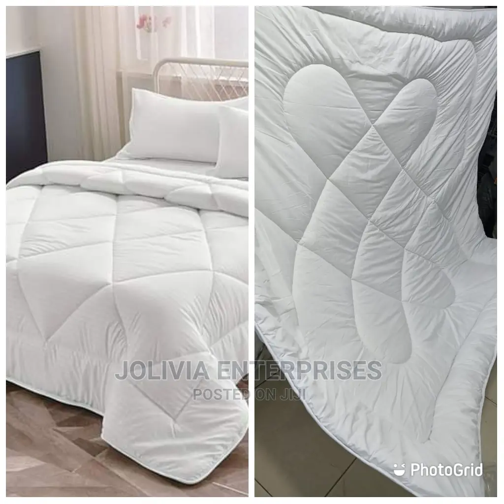 White Striped Binded Duvet (Hotel Quality)